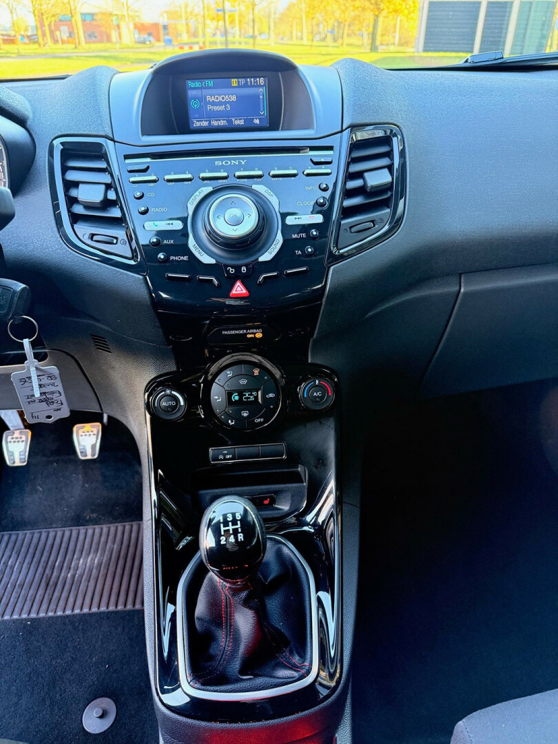 Ford-Fiesta-5