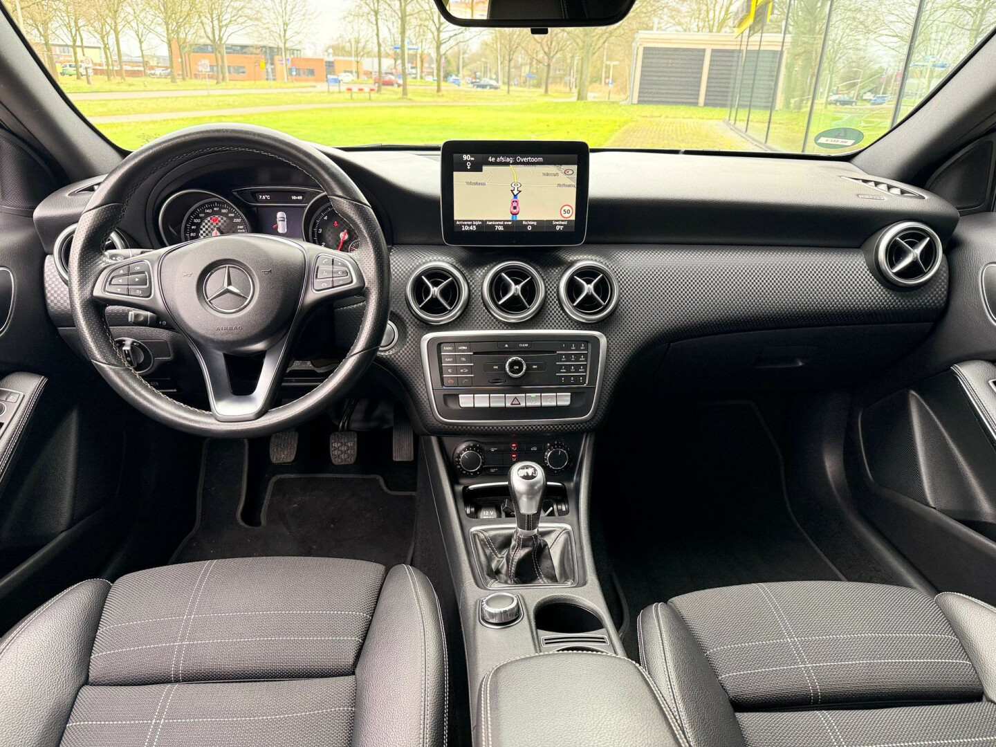 Mercedes-Benz-A-Klasse-9