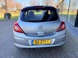 Opel-Corsa-10