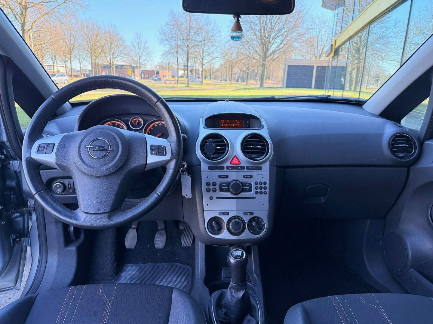Opel-Corsa-8