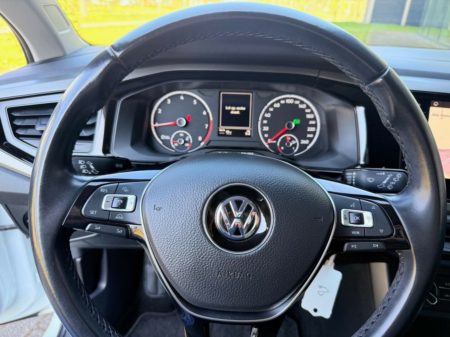 Volkswagen-Polo-5