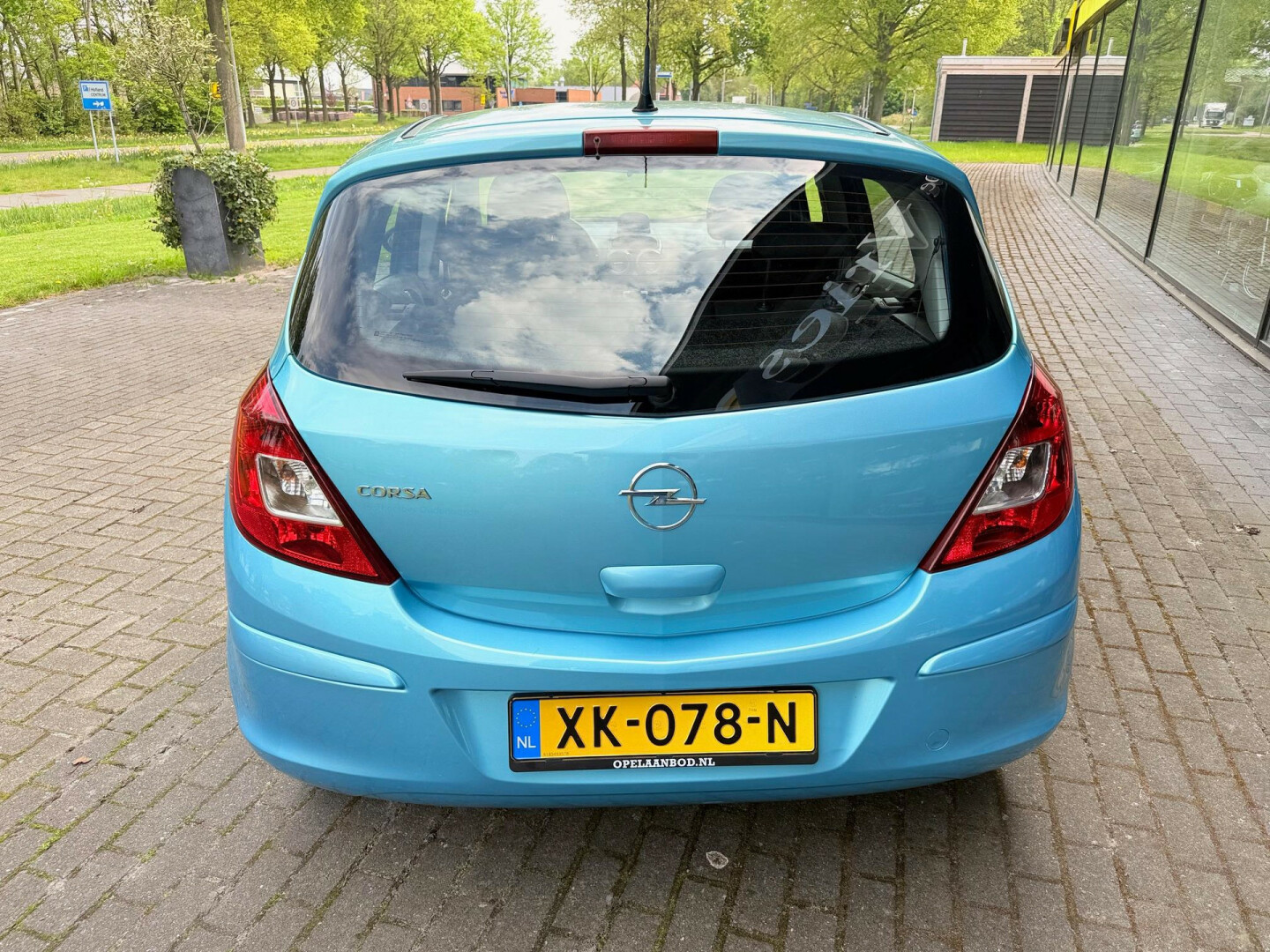 Opel-Corsa-10