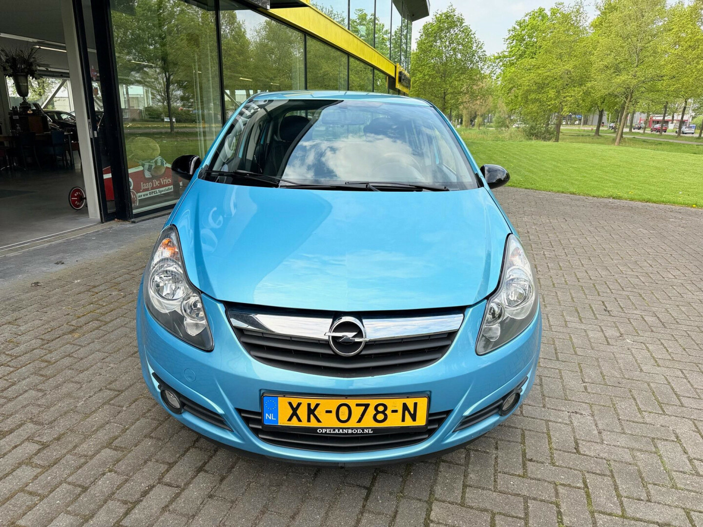 Opel-Corsa-13