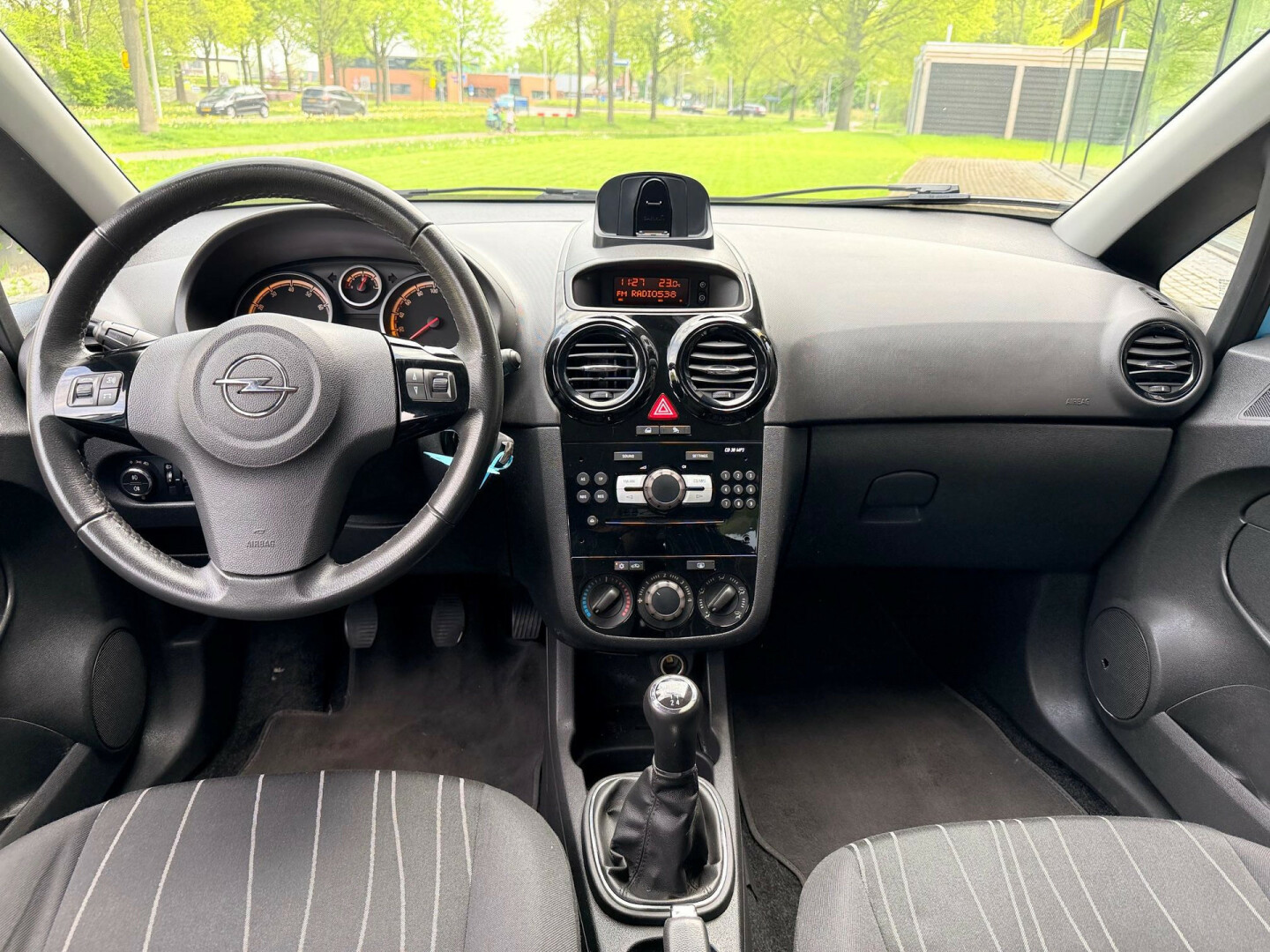 Opel-Corsa-9