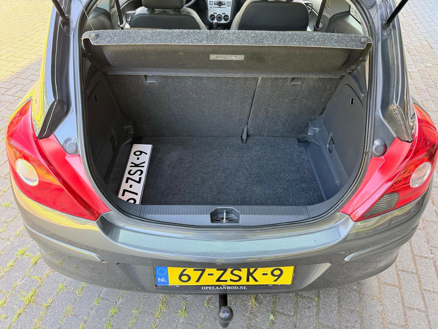 Opel-Corsa-11
