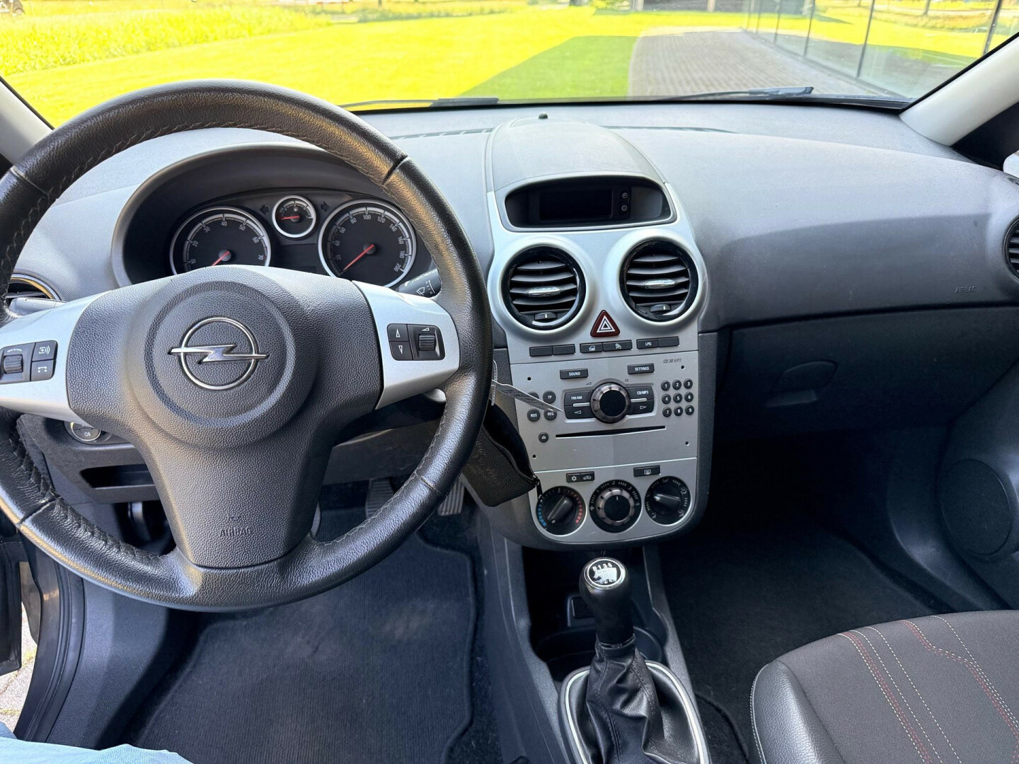 Opel-Corsa-9